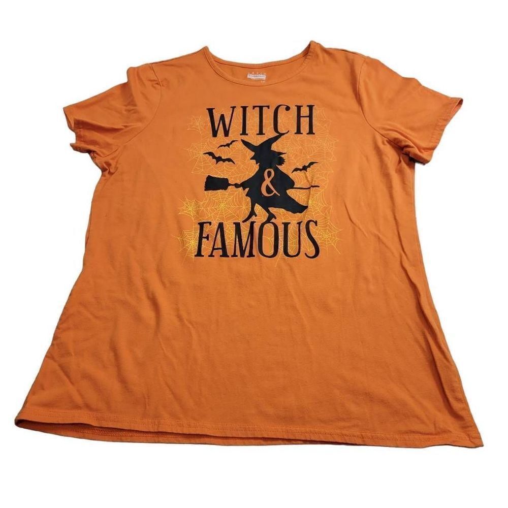 Basic Editions Halloween Witch shirt L
